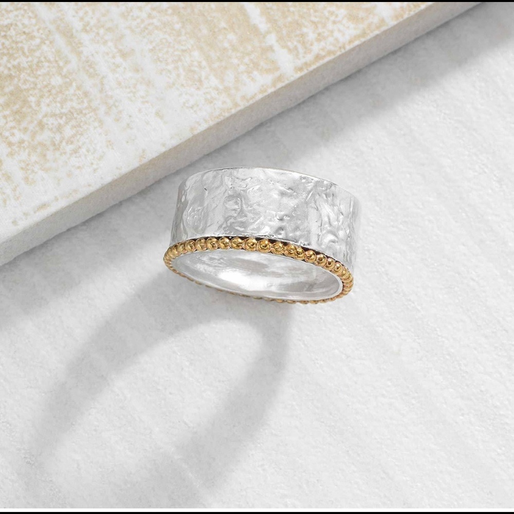 Silpada Dotted Trim ring sz 7